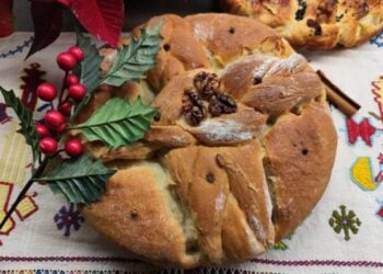 Χριστόψωμο από τη Μαριέττα Γαλάνη (φωτ.: naxospress.gr)