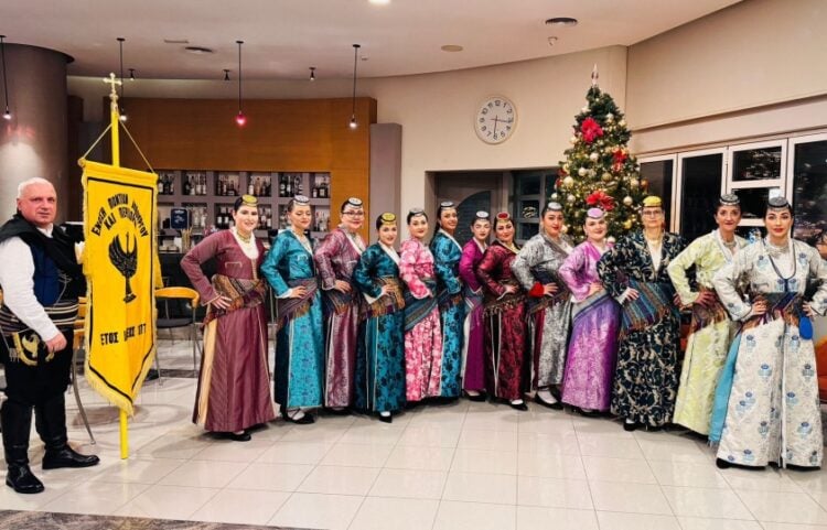 (Φωτ.: facebook/Enosi Pontion Ambourgo)