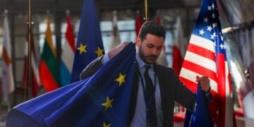 (Φωτ. αρχείου: EPA / Olivier Hoslet)