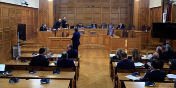 Από τη χθεσινή κατάθεση του Γιώργου Ξυλούρη στην Εξεταστική (φωτ.: EUROKINISSI / Γιώργος Κονταρίνης)