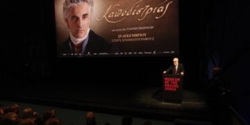 Ο Γιάννης Σμαραγδής ενώ παρουσιάζει την ταινία του (φωτ.: Hellenic DNA/Φώτης Καλιαμπάκος)