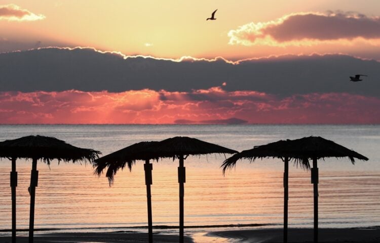 Ανατολή στην Αρτέμιδα (φωτ.: EUROKINISSI/Θανάσης Δημόπουλος)