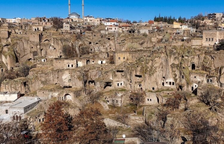 Η Καρβάλη –ή Γκέλβερι σήμερα–, δηλαδή το Γκιουζελγιούρτ για τους Τούρκους (φωτ.: Argun Konuk)