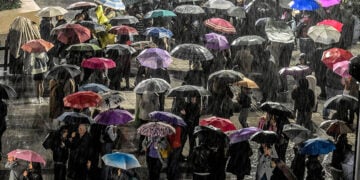 Καταιγίδα στο κέντρο της Αθήνας (φωτ.: EUROKINISSI / Τατιάνα Μπόλαρη)