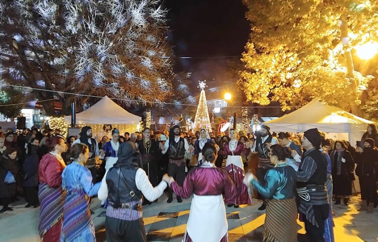 «Οι Κομνηνοί» στο «Κάστρο των Χριστουγέννων» στο Σιδηρόκαστρο, Σάββατο 20 Δεκεμβρίυο 2025 (φωτ.: Δήμος Σιντικής)