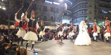 Στιγμιότυπο από την κεντρική πλατεία της Κοζάνης, Παρασκευή 19 Δεκεμβρίου 2025 (φωτ.: kozan.gr)