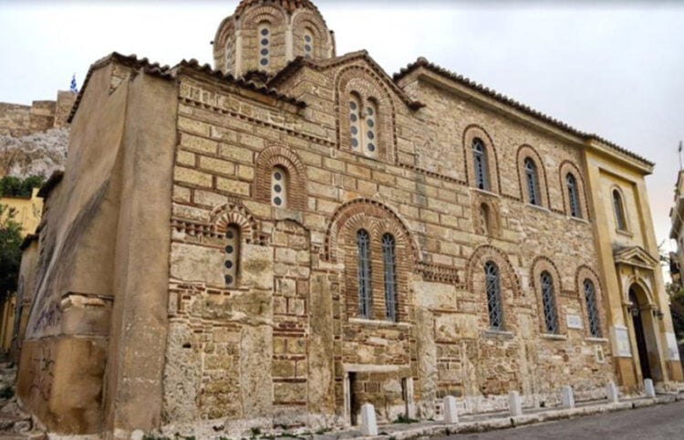 Ο ναός Αγίου Νικολάου Ραγκαβά στην Πλάκα (φωτ.: ΥΠΠΟΑ)