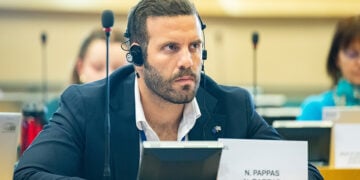Ο Νίκος Παππάς σε συνεδρίαση για την ευρωπαϊκή στρατηγική για τους νέους και τις νέες (φωτ.: Ευρωπαϊκό Κοινοβούλιο)