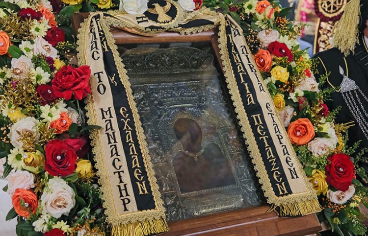 Η εικόνα της Παναγίας Σουμελά στον Άγιο Ελευθέριο Αχαρνών, Κυριακή 14 Δεκεμβρίου 2025 (φωτ.: Flickr / Μητρόπολη Βεροίας / Γεράσιμος Μπεκές)