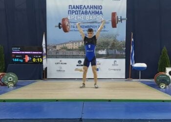 Ο Παναγιώτης Σπύρου σε μια από τις προσπάθειές του (φωτ.: Ελληνική Ομοσπονδία Άρσης Βαρών)