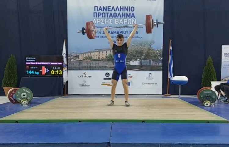 Ο Παναγιώτης Σπύρου σε μια από τις προσπάθειές του (φωτ.: Ελληνική Ομοσπονδία Άρσης Βαρών)