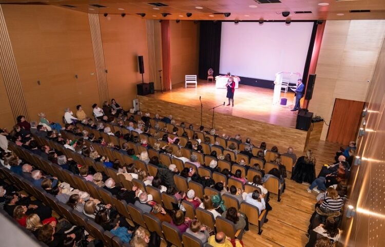 (Φωτ.: Facebook Ένωση Ποντίων Γλυφάδας)