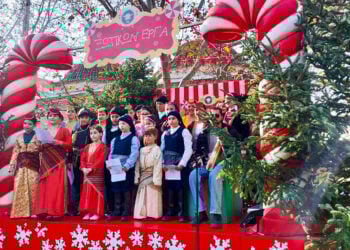 «Ξωτικών έργα» με τα μικρά των «Ακριτών» Σερρών (φωτ.: Facebook / Ακρίτες Σερρών)