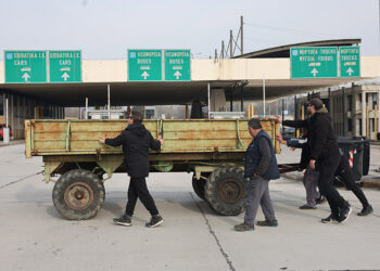 Μπλόκο αγροτών και κτηνοτρόφων στον Προμαχώνα Σερρών, Πέμπτη 18 Δεκεμβρίου 2025 (φωτ.: ΜΟΤΙΟΝΤΕΑΜ / Βασίλης Βερβερίδης)