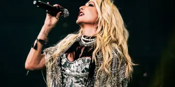 (Φωτ.: Instagram annavissiofficial/Romanos I.)