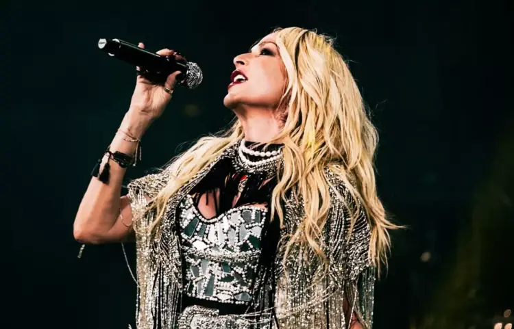 (Φωτ.: Instagram annavissiofficial/Romanos I.)