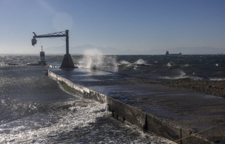 Η ένταση των ανέμων την Κυριακή στη Θεσσαλονίκη έφθανε τα 7 μποφόρ (φωτ.: ΜΟΤΙΟΝΤΕΑΜ/Βασίλης Βερβερίδης)