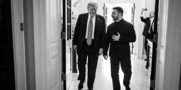 Στο εσωτερικό του Λευκού Οίκου, Ντόναλντ Τραμπ και Βολοντίμιρ Ζελένσκι. Δευτέρα 18 Αυγούστου 2025 (φωτ.: White House / Daniel Torok)