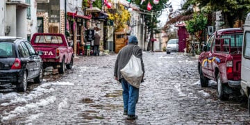 Χιόνια στη Λέσβο (φωτ.: ΕUROKINISSI / Παναγιώτης Μπαλάσκας)