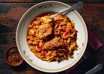 (Φωτ.: gastronomos.gr / Θεοδόσης Γεωργιάδης. Food styling: Σταυρούλα Φουτσά)