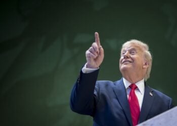 Ο Ντόναλντ Τραμπ στο Νταβός (φωτ.: EPA/Gian Ehrenzeller)