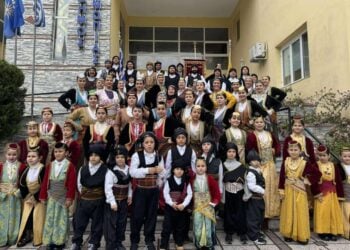 (Φωτ.: facebook/Εύξεινος Λέσχη Αλμωπίας)