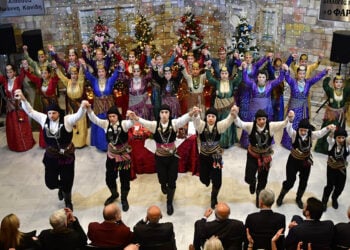 (Φωτ.: facebook / Σύλλογος Ποντίων Αγίας Βαρβάρας «Ο Φάρος»)