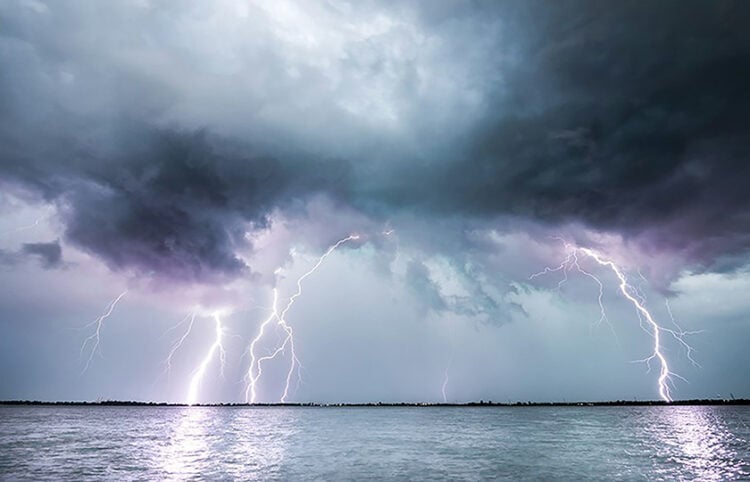 Έντονη καταιγίδα με κεραυνούς (φωτ.: ΕΚΠΑ)