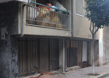 Νεκρές βρέθηκαν δύο γυναίκες που είχαν δηλωθεί ως αγνοούμενες, σε υπόγειο στην περιοχή της Μενεμένης στη Θεσσαλονίκη. Τετάρτη 28 Ιανουαρίου 2026 (φωτ.: MOTIONTEAM / EUROKINISSI / Βασίλης Βερβερίδης)