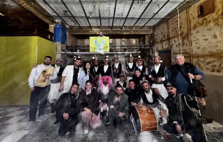 (Φωτ.: facebook/Μουσικοχορευτική & Πνευματική Εστία «Ο Καύκασος»)