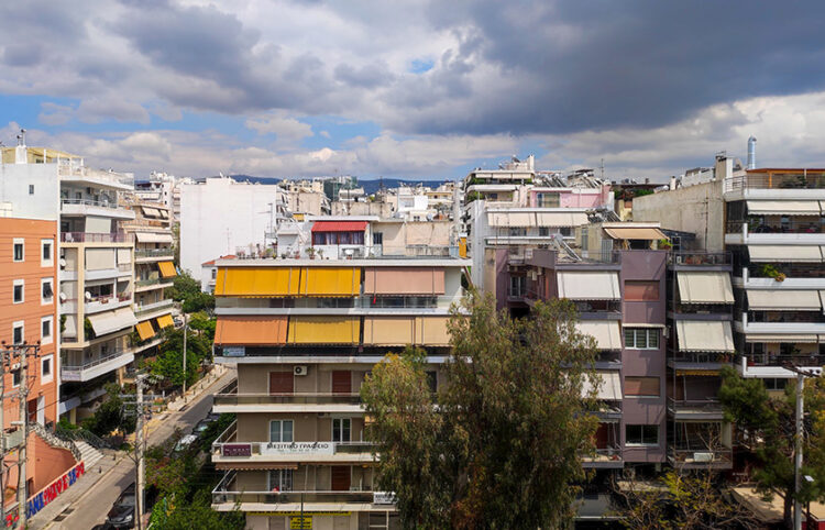 Πολυκατοικίες στην Αθήνα (φωτ.: EUROKINISSI / Γιάννης Παναγόπουλος)