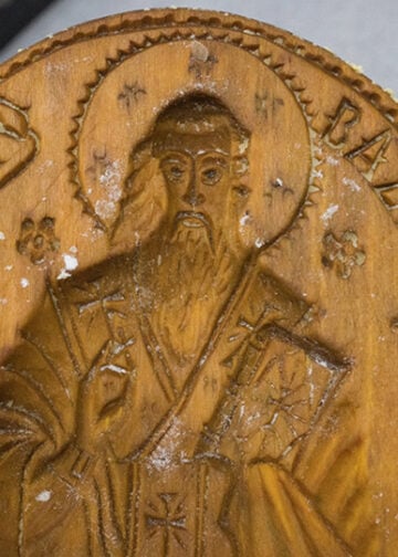 Παραδοσιακή ξύλινη σφραγίδα βασιλόπιτας (φωτ.: ΑΠΕ-ΜΠΕ / Αχιλλέας Χήρας)