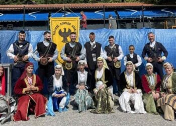 (Φωτ.: facebook/Ποντιακός Σύλλογος Λεβαίας)