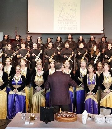 (Φωτ.: Facebook/Σωματείο Ποντίων Σουρμένων)