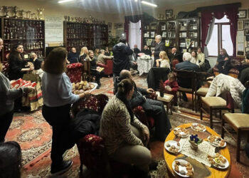 Εκδήλωση για την κοπή της βασιλόπιτας του 2026, 130 χρόνια μετά την ίδρυση του  Αθλητικού Συλλόγου Ταταούλων (φωτ.: Facebook / H Πόλη όπως την κράτησα μέσα μου)