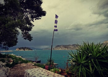 Συννεφιά στην περιοχή του Ναυπλίου, Πέμπτη 29 Ιανουαρίου 2026 (φωτ.: ΑΠΕ-ΜΠΕ / Ευάγγελος Μπουγιώτης)