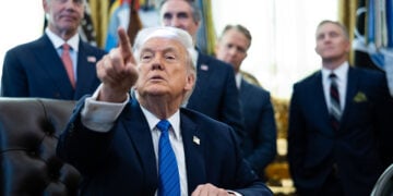 Ο Ντόναλντ Τραμπ στο Οβάλ Γραφείο, Παρασκευή 30 Ιανουαρίου 2026 (φωτ.: EPA / Francis Chung / POOL)