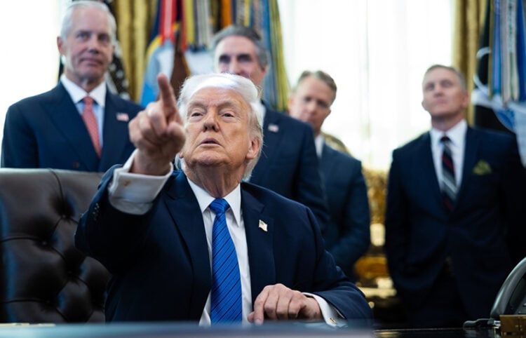 Ο Ντόναλντ Τραμπ στο Οβάλ Γραφείο, Παρασκευή 30 Ιανουαρίου 2026 (φωτ.: EPA / Francis Chung / POOL)