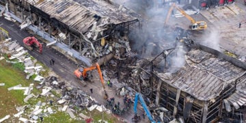 Η επόμενη ημέρα της πυρκαγιάς στην βιομηχανία μπισκότων «Βιολάντα» στα Τρίκαλα, Τρίτη 27 Ιανουαρίου 2026 (φωτ.: EUROKINISSI / Θανάσης Καλλιάρας)