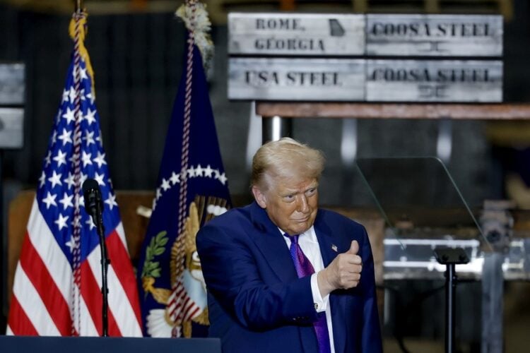 Ο Αμερικανός πρόεδρος Ντόναλντ Τραμπ στη Τζόρτζια των ΗΠΑ (φωτ.: EPA/ ERIK S. LESSER)