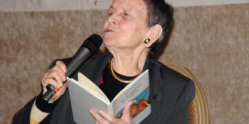 Η Ελένη Γλύκατζη-Αρβελέρ σε φιλανθρωπική εκδήλωση στη Λευκωσία, το 2013 (φωτ.: Christos Panayides / commons.wikimedia.org)