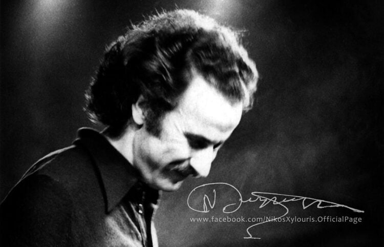 (Φωτ.: Facebook/Η επίσημη σελίδα για τον Νίκο Ξυλούρη)