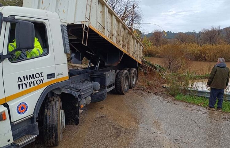Εργασίες για την αποκατάσταση των ζημιών από το Δήμο Πύργου, Παρασκευή 6 Φεβρουαρίου 2026 (φωτ.: Δήμος Πύργου)