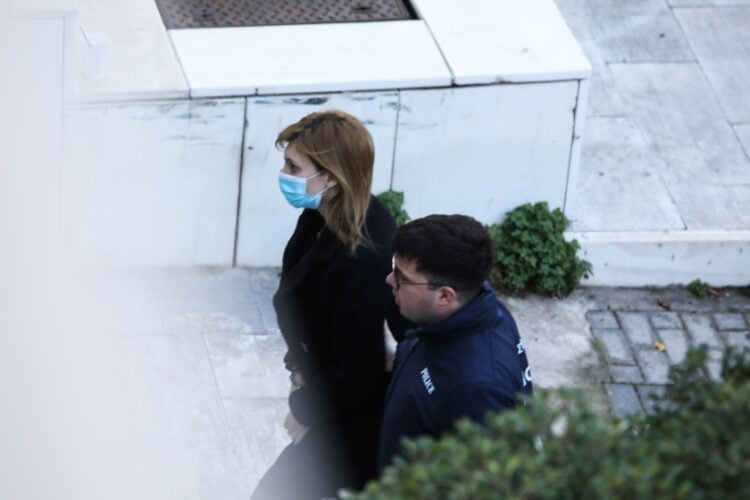 Η Ρούλα Πισπιρίγκου, τον Ιανουάριο του 2026, ενώ προσέρχεται στο Μεικτό Ορκωτό Εφετείο της Αθήνας (φωτ.: Δανάη Δαυλοπούλου/ EUROKINISSI)