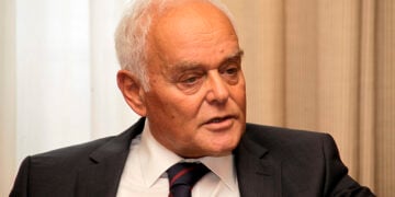 Ο Αντώνης Μανιτάκης στο Προεδρικό Μέγαρο, Τρίτη 8 Σεπτεμβρίου 2015 (φωτ.: EUROKINISSI / Γιώργος Κονταρίνης)