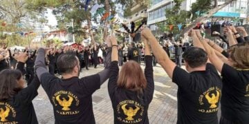 (Φωτ.: facebook/Ένωση Ποντίων Χαλανδρίου «Ο Ακρίτας»)