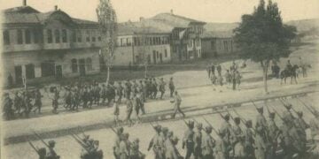 Καρτ ποστάλ του προηγούμενου αιώνα δείχνει την προέλαση του ελληνικού στρατού στο Εσκισεχίρ