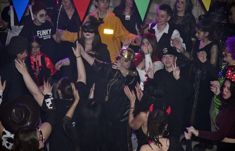 (Φωτ.: Σύλλογος Ποντίων Αγίας Βαρβάρας «Ο Φάρος»)