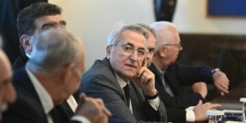 Ο πρόεδρος της ΓΣΕΕ Γιάννης Παναγόπουλος σε παλιότερη επίσκεψη στο Μέγαρο Μαξίμου (φωτ. αρχείου: EUROKINISSI/Τατιάνα Μπόλαρη)