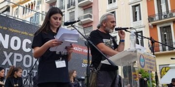 Ο Γιάννης-Βασίλης Γιαϊλαλί μιλά σε παλιότερη συγκέντρωση της ΠΟΕ για την επέτειο της 19ης Μαΐου στο κέντρο της Θεσσαλονίκης (φωτ.: Παμποντιακή Ομοσπονδία Ελλάδος)